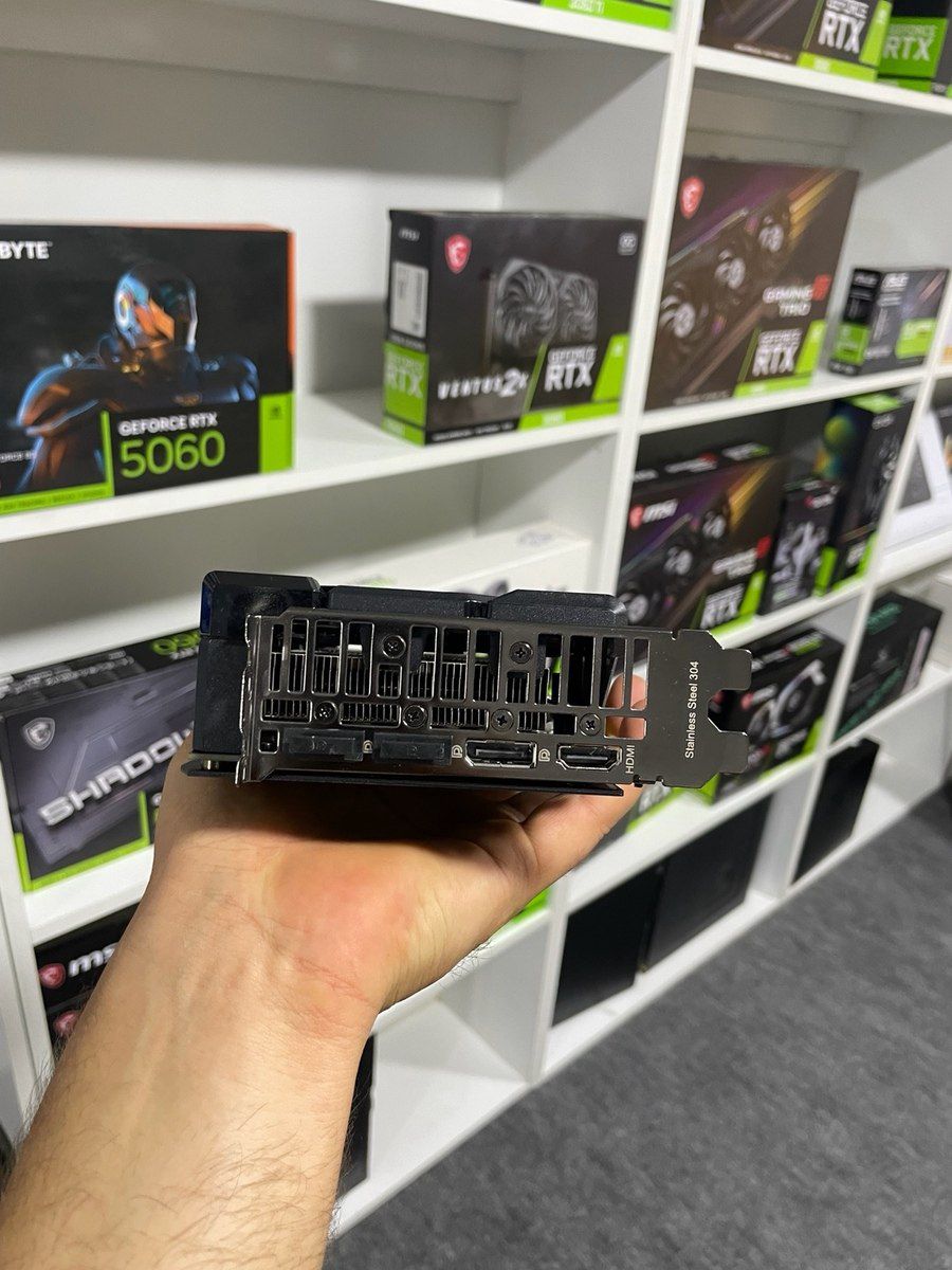 Video kart Asus RTX4060 8GB — Kompüterlər və noutbuklar, Bakı (2)