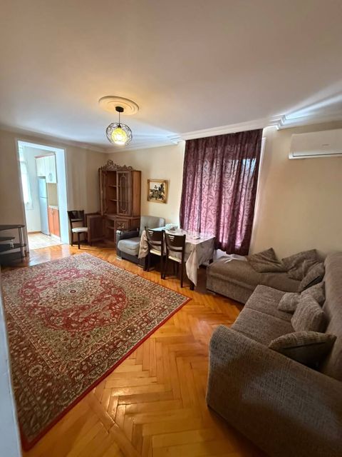 İcarəyə verilir 1 otaqlı köhnə tikili 40 m² — Bakı