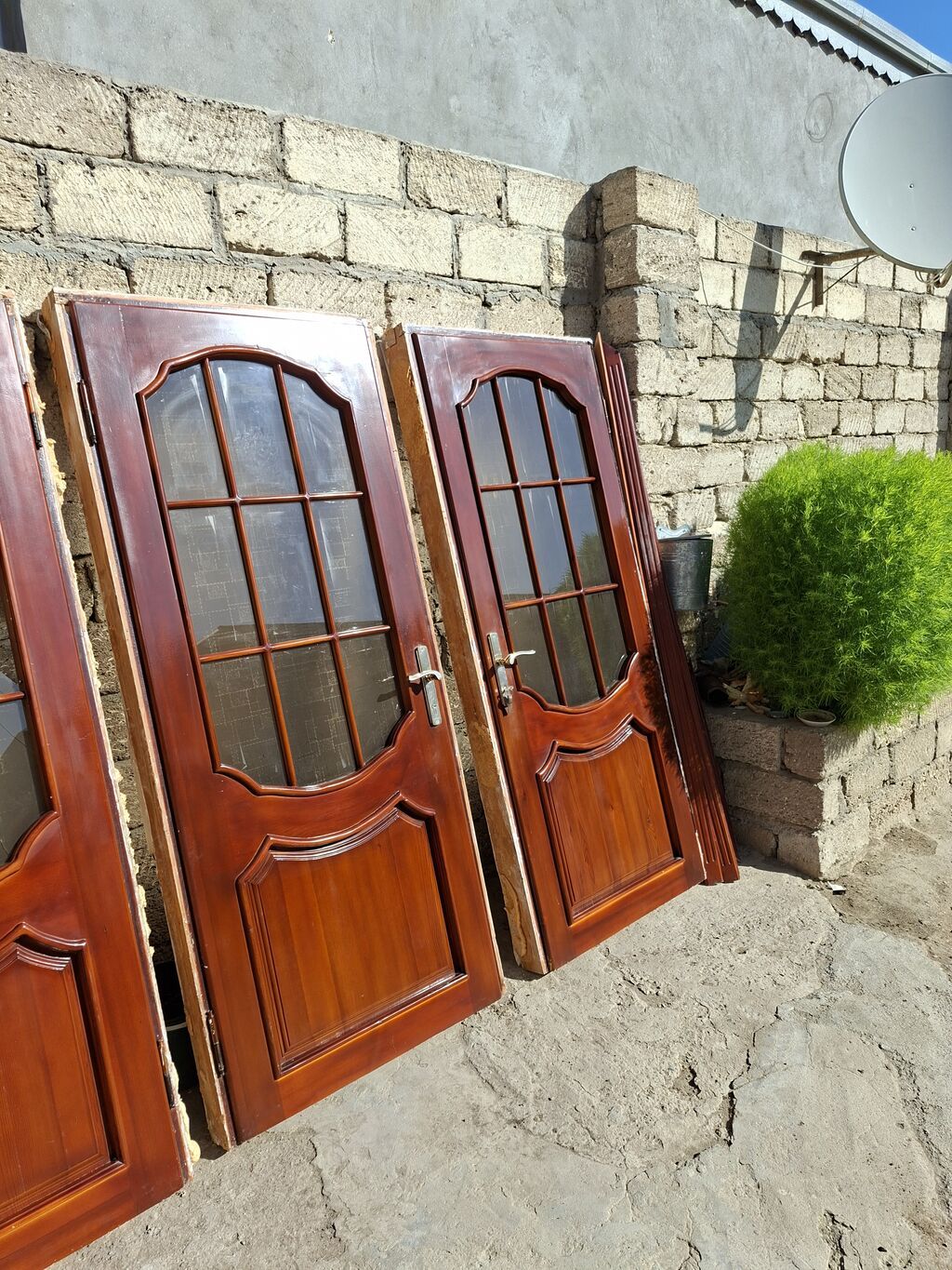 Taxta giriş/interyer qapıları - Material: keyfiyyətli taxta — Pəncərələr, qapılar, balkonlar, Digah (3)