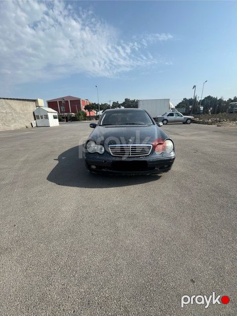Mercedes C 220 d, 2.2 L, 2001 il, 359 685 km