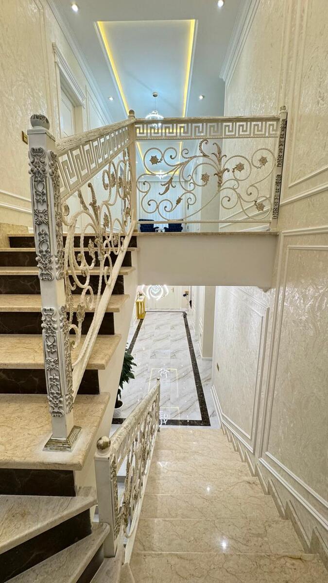 Satılır 6 otaqlı həyət evi/bağ evi 450 m² — Ev, villa, Bakı (12)