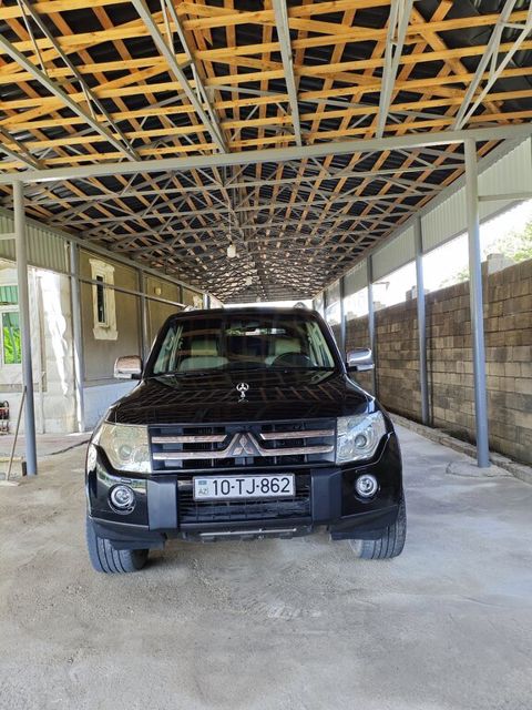 Mitsubishi Pajero, 3.0 L, 2008 il, 188 000 km — Masallı