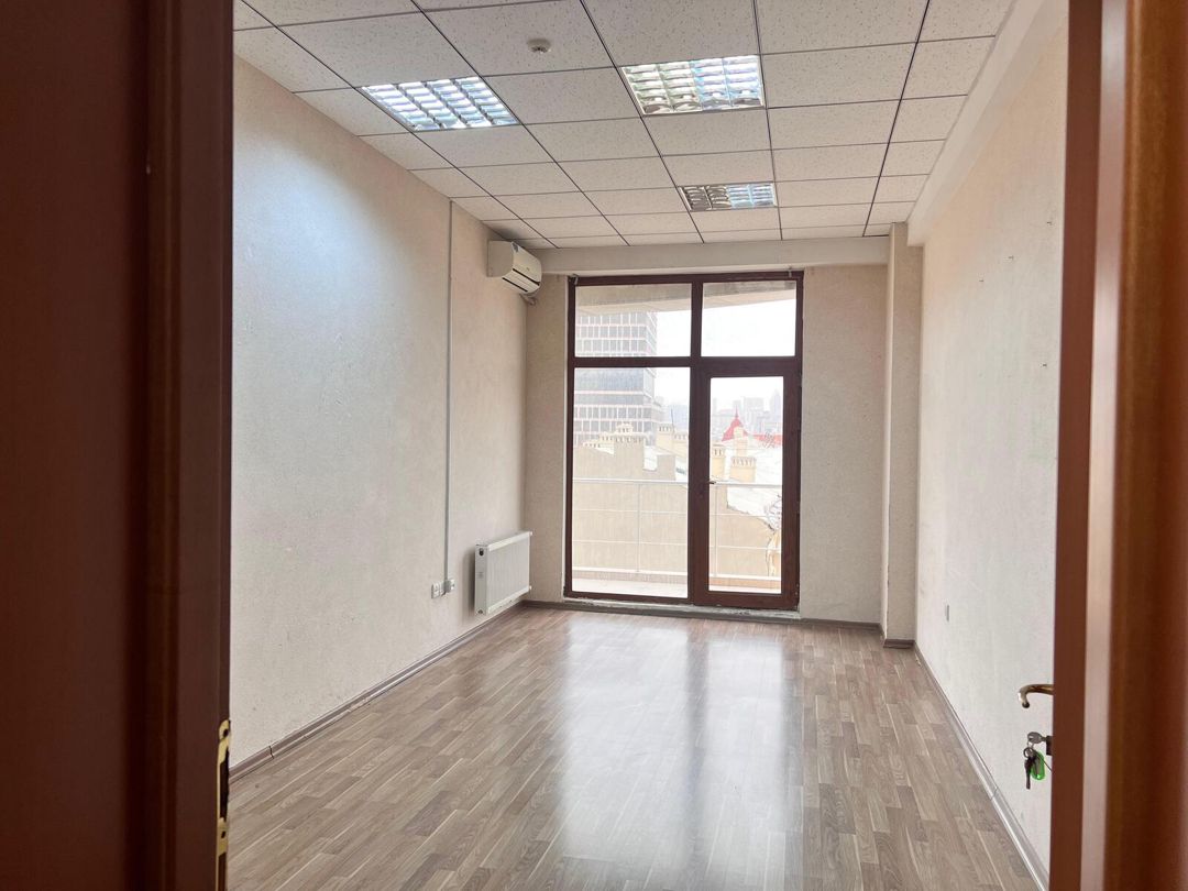 İcarəyə verilir 1 otaqlı ofis 25 m² — Ofis, Bakı (2)
