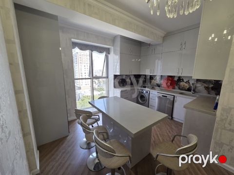 İcarəyə verilir 3 otaqlı yeni tikili 110 m²