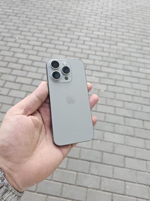 Apple iPhone 15 Pro Natural Titanium 128GB/8GB — Bakı
