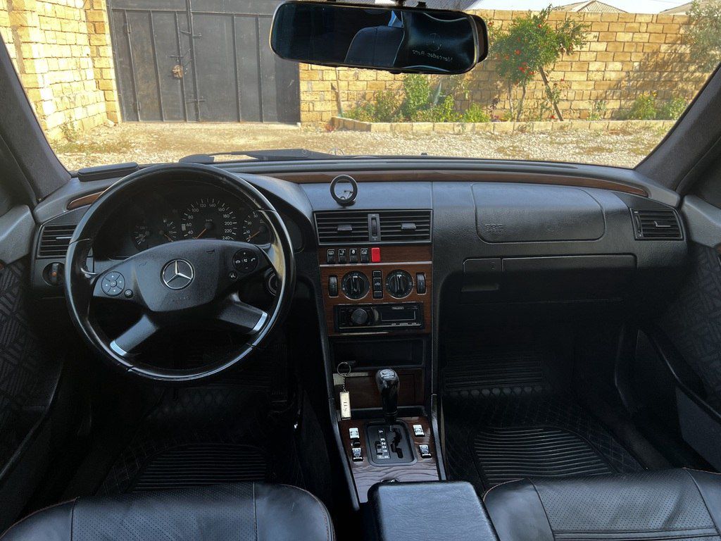 Mercedes C 200, 2.0 L, 1995 il, 465 000 km — Avtomobillər, Bakı (6)