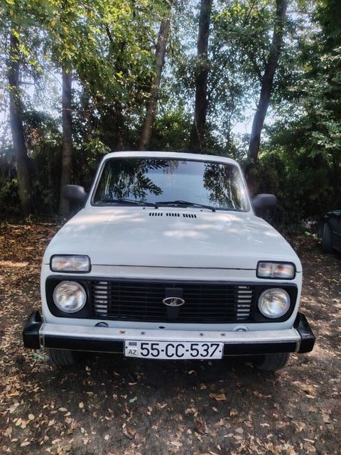 Lada (VAZ) Niva, 1.6 L, 1981 il, 320 000 km — Şəki
