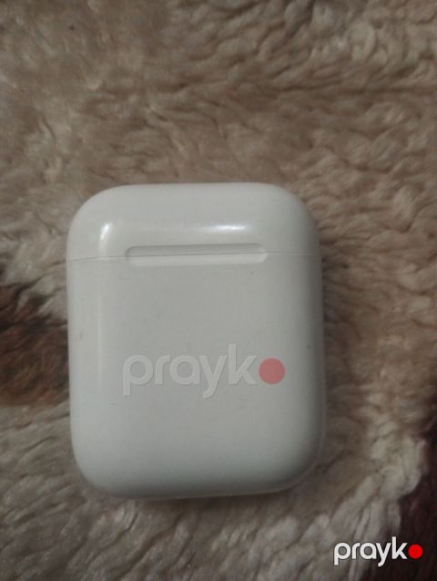 Original Airpods 2 apple A1602 yaxsi veziyyetde az istifade olunub — Bakı