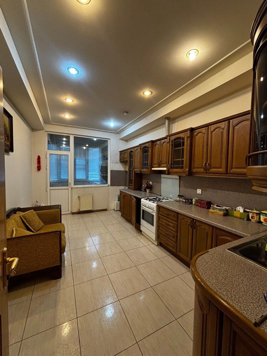 Satılır 4 otaqlı yeni tikili 170 m² — Mənzil, Bakı (11)