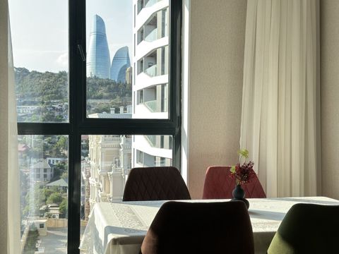 2-otaqlı yeni tikili kirayə verilir, Xanlar küç., 78 m² — Bakı