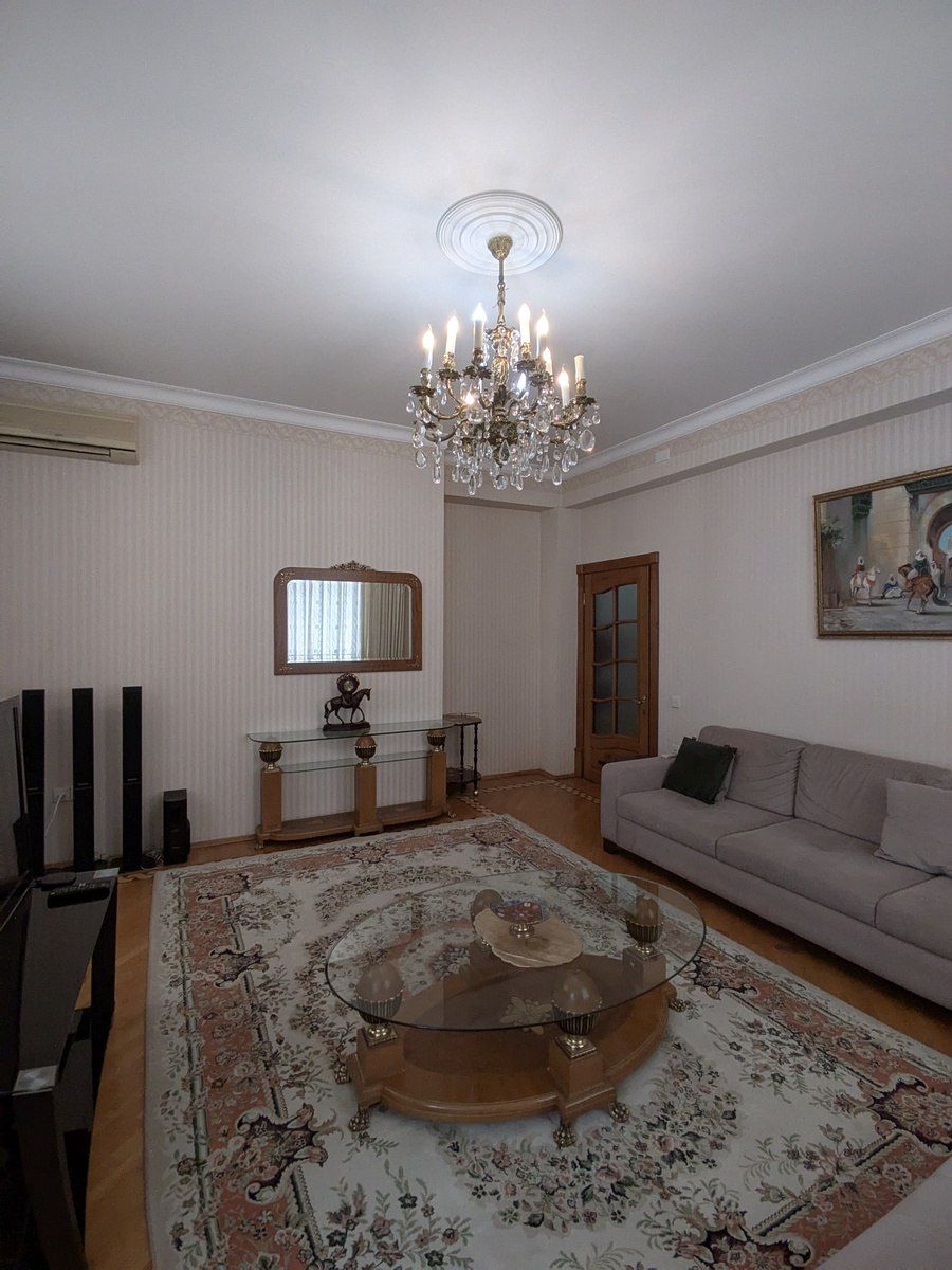 İcarəyə verilir 4 otaqlı yeni tikili 200 m² — Mənzil, Bakı (3)