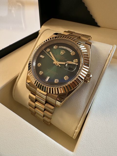 Qol saatı Rolex Day-Date — Qol saatları