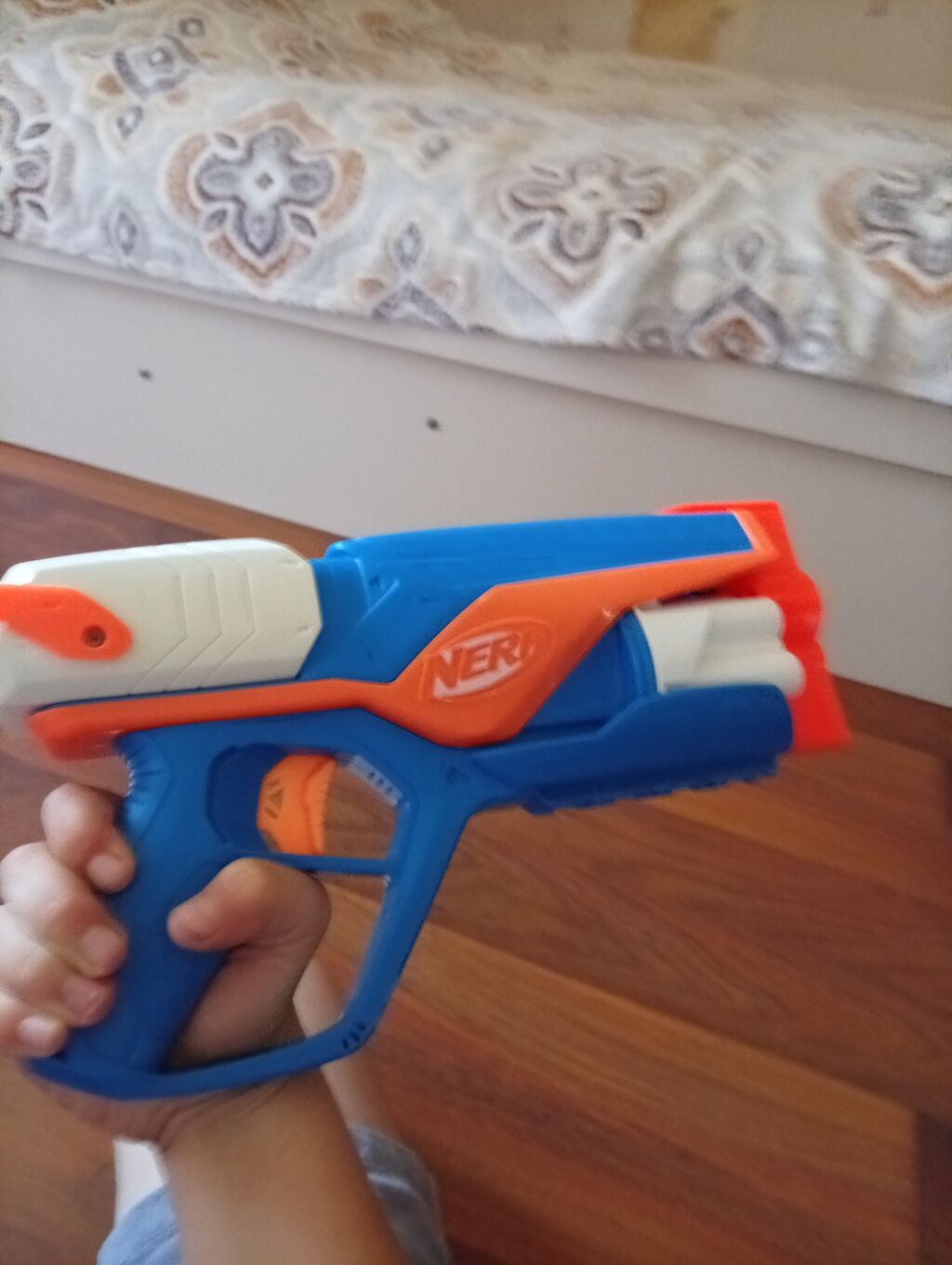 Nerf oyuncaq tapançası – 6 lüləli dart atıcı - Rənglər: mavi, ağ və — Oyuncaq silahları, Bakı (3)