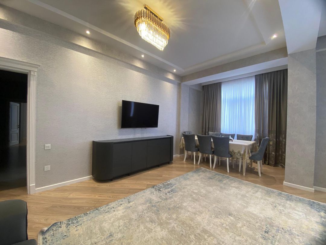 Satılır 3 otaqlı yeni tikili 120 m² — Mənzil, Bakı (7)