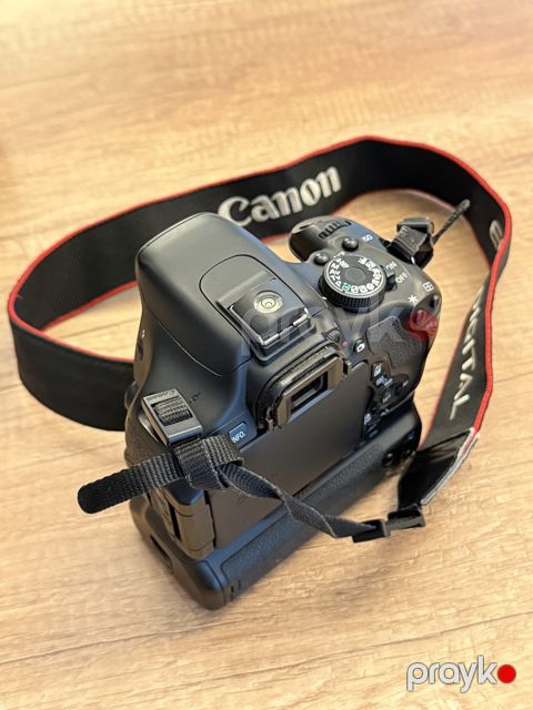 Fotoaparat Canon 600D