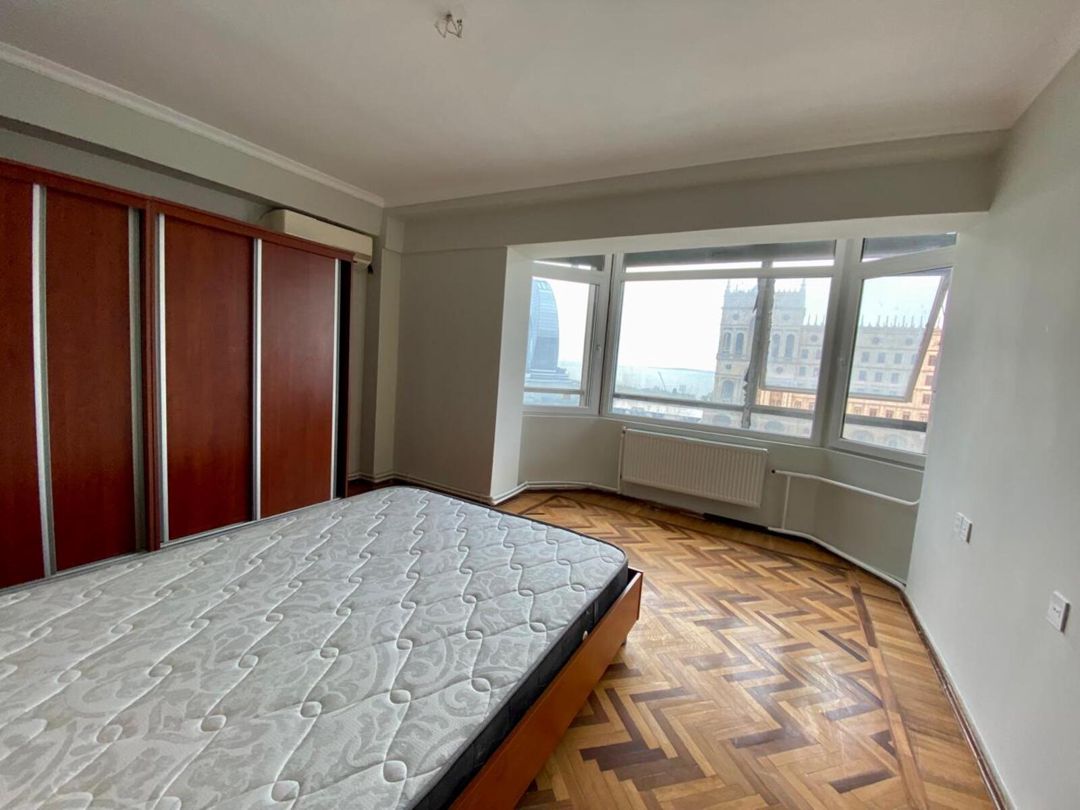 İcarəyə verilir 3 otaqlı köhnə tikili 100 m² — Mənzil, Bakı (8)
