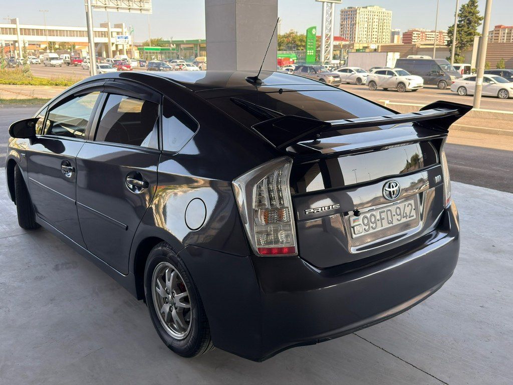 Toyota Prius, 1.8 L, 1.3 kWh, 2013 il, 265 451 km — Avtomobillər, Bakı (6)