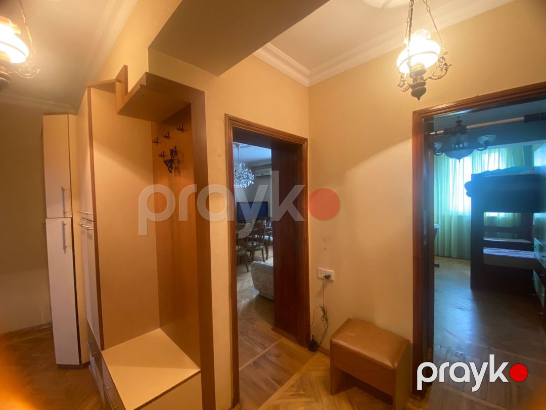 Satılır 4 otaqlı köhnə tikili 110 m² — Mənzil, Bakı (9)