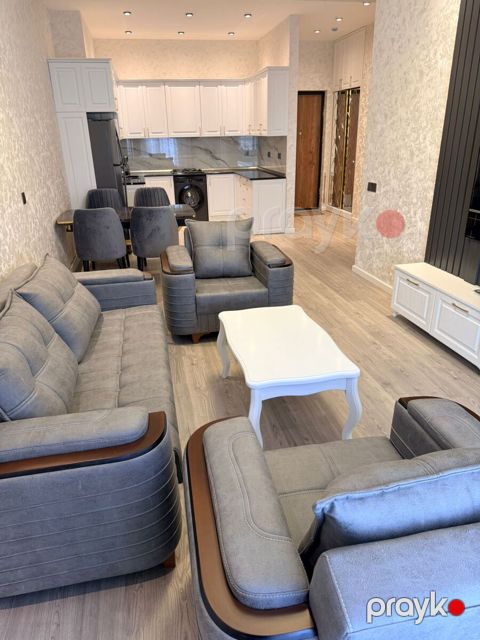 İcarəyə verilir 4 otaqlı yeni tikili 72 m²