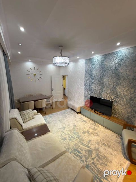 İcarəyə verilir 3 otaqlı yeni tikili 110 m²