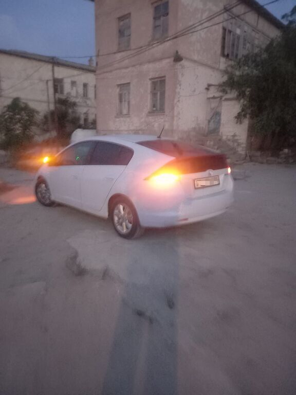 Honda Insight, 1.3 L, 0.58 kWh, 2009 il, 250 000 km — Avtomobillər, Bakı (9)