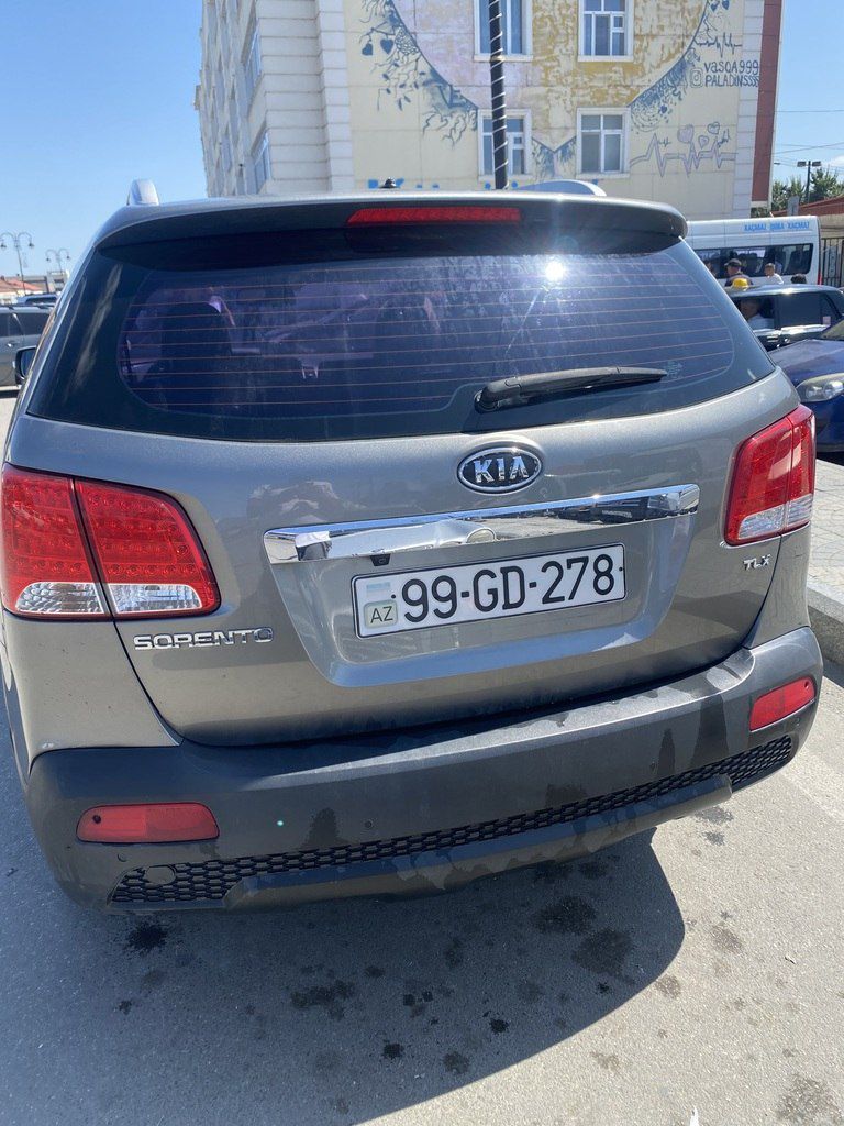 Kia Sorento, 2.0 L, 2010 il, 400 000 km — Avtomobillər, Quba (5)