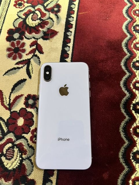 IPhone X, 64 GB, Gümüşü, Face ID — Masallı