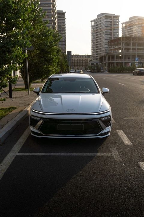 Hyundai Sonata, 2.0 L, 1.62 kWh, 2024 il, 42 500 km — Bakı