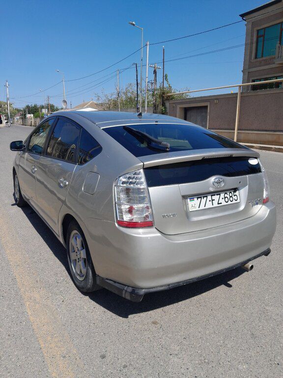 Toyota Prius, 1.5 L, 1.3 kWh, 2005 il, 300 000 km — Avtomobillər, Bakı (6)