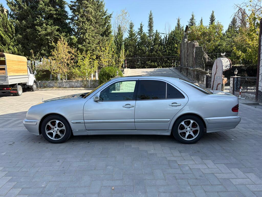 Mercedes E 220, 2.2 L, 2000 il, 500 000 km — Avtomobillər, Bakı (3)
