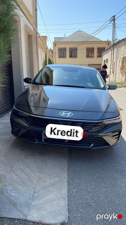 Hyundai Elantra, 1.6 L, 2025 il, 38 500 km
