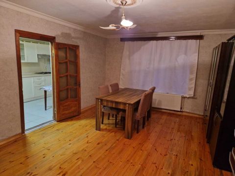 İcarəyə verilir 2 otaqlı köhnə tikili 56 m² — Bakı