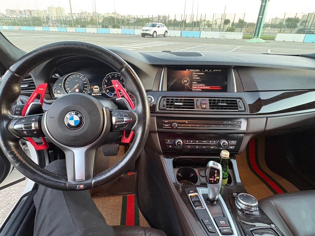 BMW 528, 2.0 L, 2016 il, 175 000 km — Avtomobillər, Bakı (3)