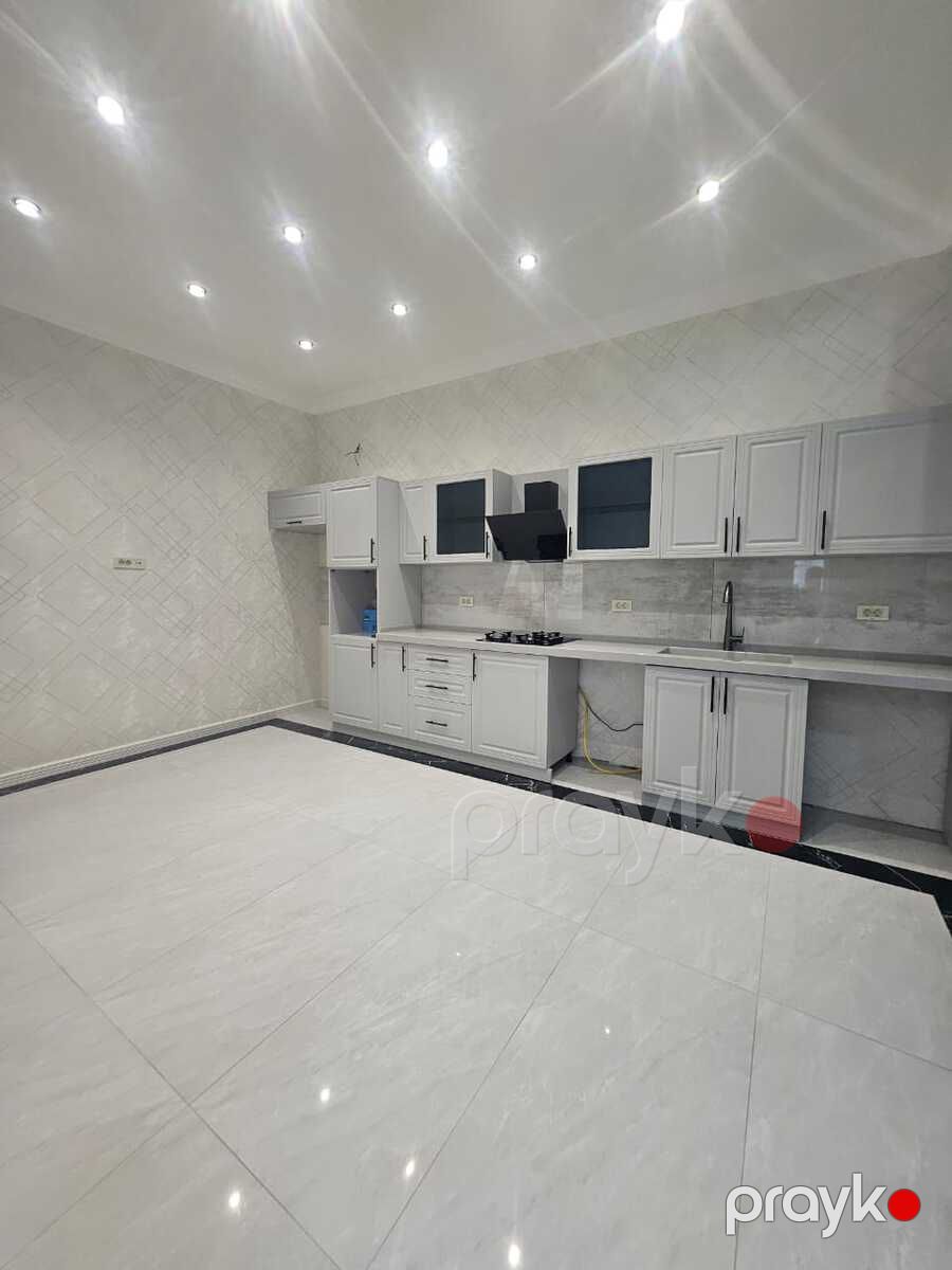 Satılır 4 otaqlı həyət evi/bağ evi 270 m² — Ev, villa, Bakı (8)