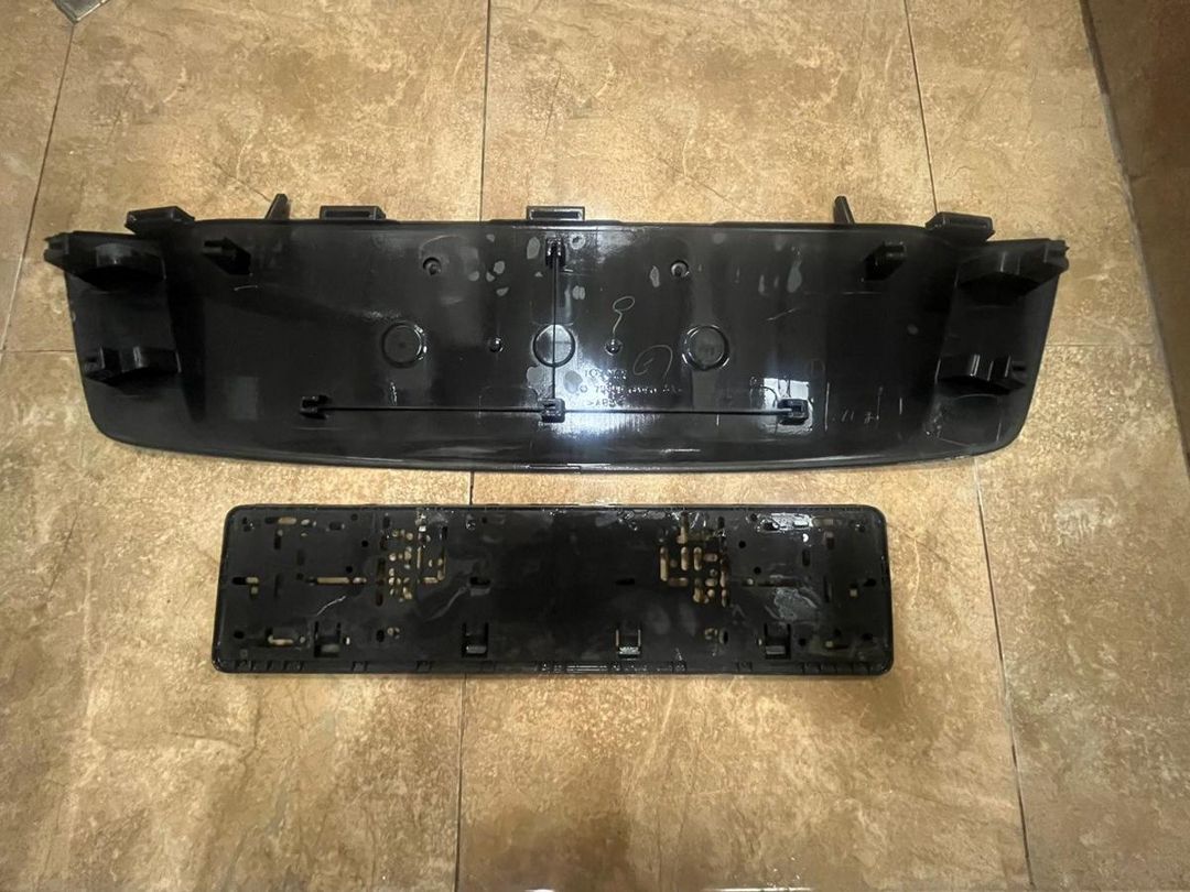 Toyota Prado 2003-2008 nömrə altlığı — Ehtiyat hissələri və aksesuarlar, Bakı (2)