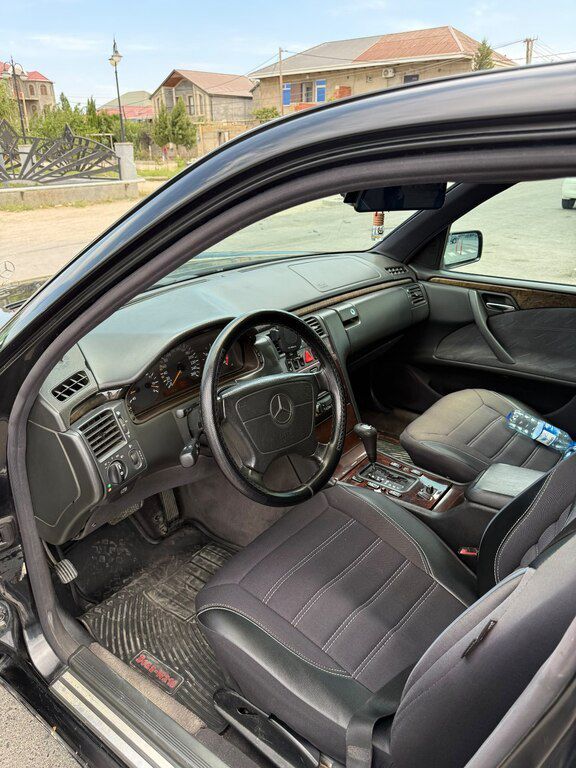 Mercedes E 300, 3.0 L, 1997 il, 495 658 km — Avtomobillər, Bakı (12)