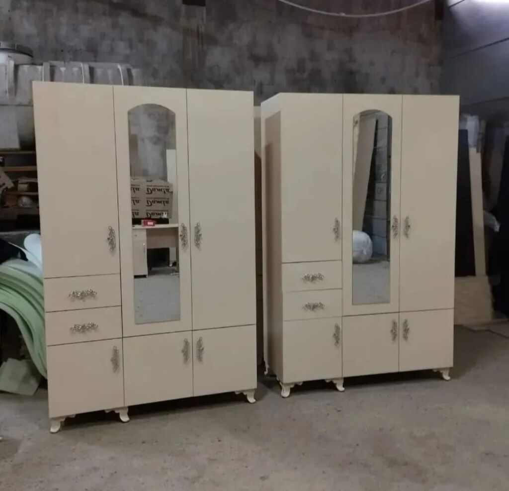 3 qapılı paltar dolabı - Material: laminat - Ölçü: 2 m 45 sm 1.20 — Şkaflar, Bakı (3)