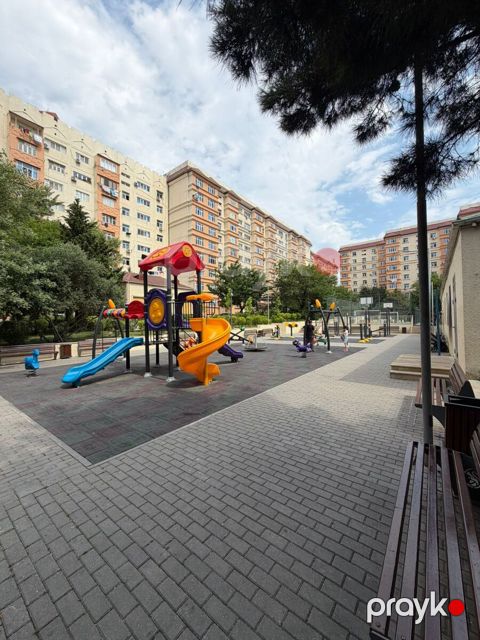 Satılır 3 otaqlı köhnə tikili 85 m²