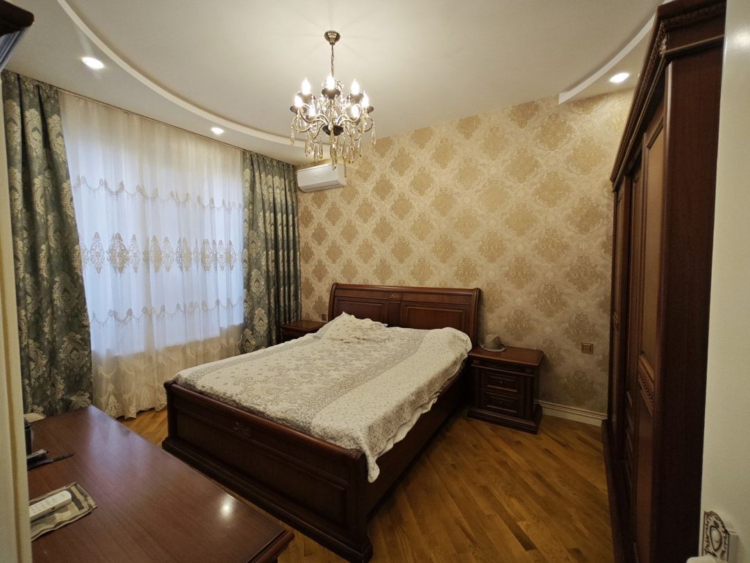 Satılır 7 otaqlı həyət evi/bağ evi 480 m² — Ev, villa, Bakı (12)