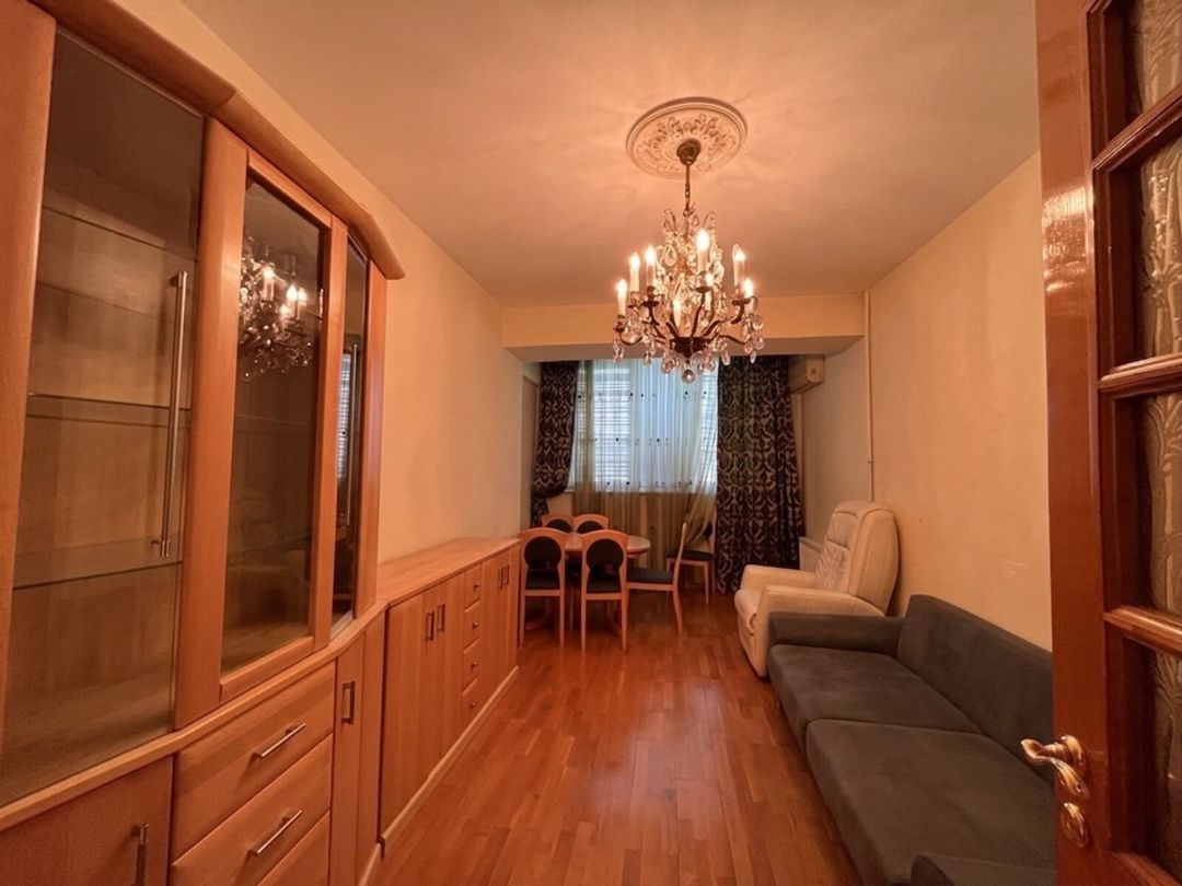İcarəyə verilir 4 otaqlı köhnə tikili 120 m² — Mənzil, Bakı (8)