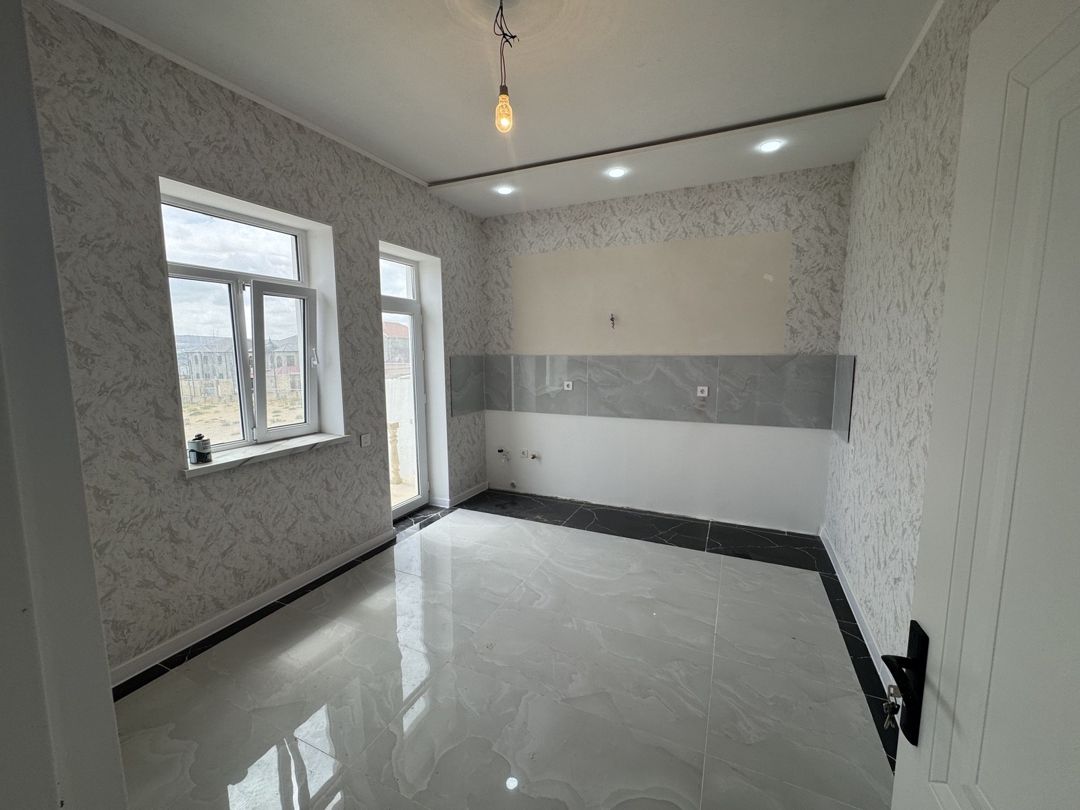 Satılır 4 otaqlı həyət evi/bağ evi 130 m² — Ev, villa, Bakı (9)