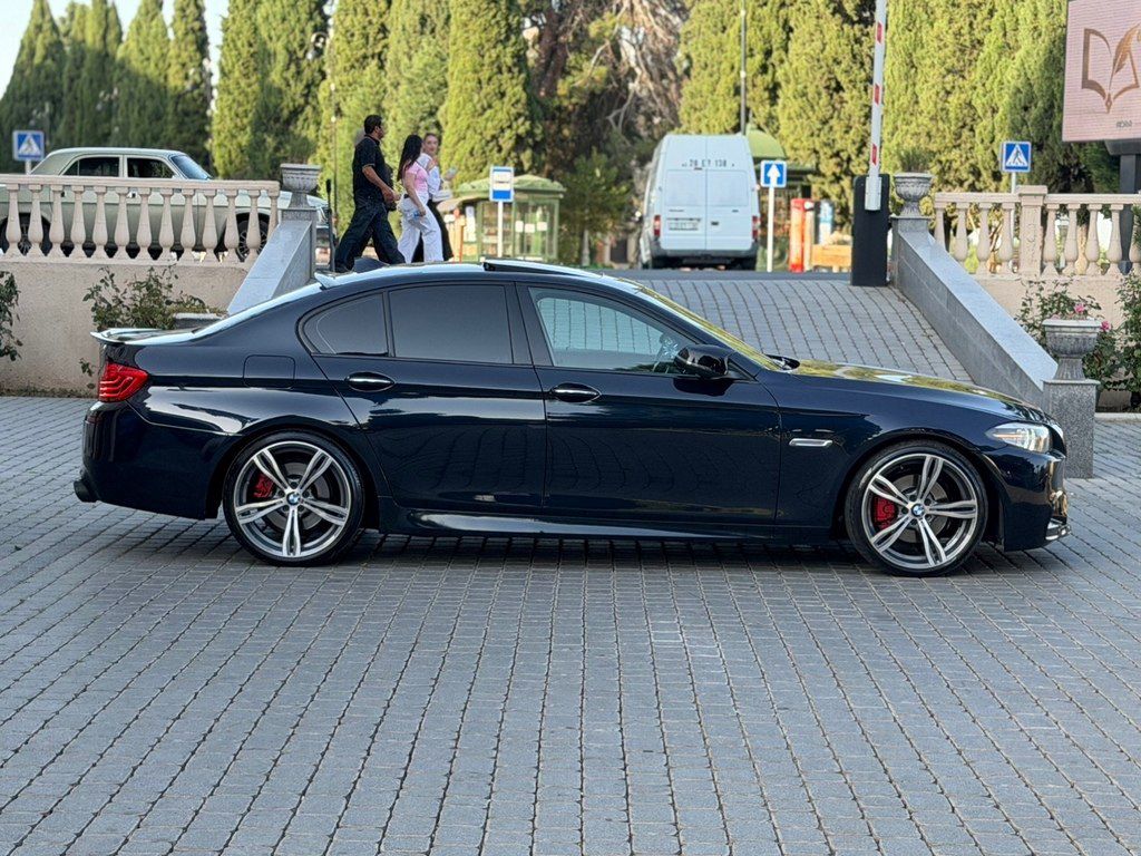 BMW 528, 2.0 L, 2015 il, 127 000 km — Avtomobillər, Gəncə (8)