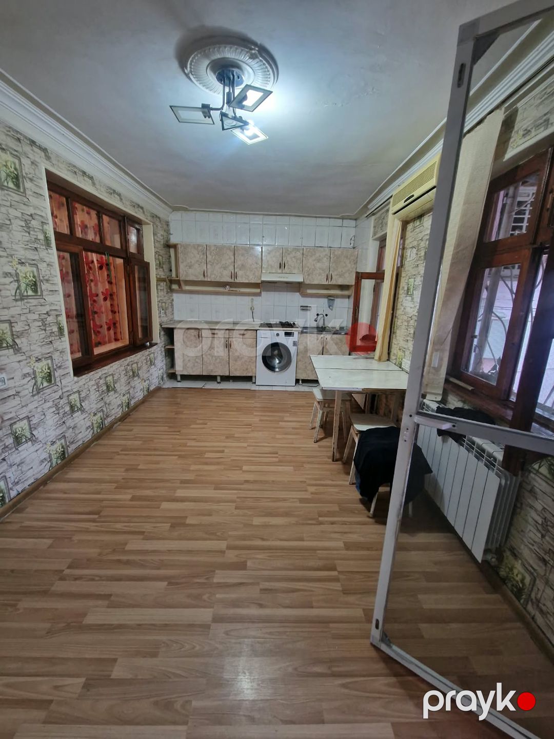 Satış: 3 otaqlı Köhnə tikili, 100 m², Xırdalanda 5 nomreli mektebin yaninda — Mənzil (7)