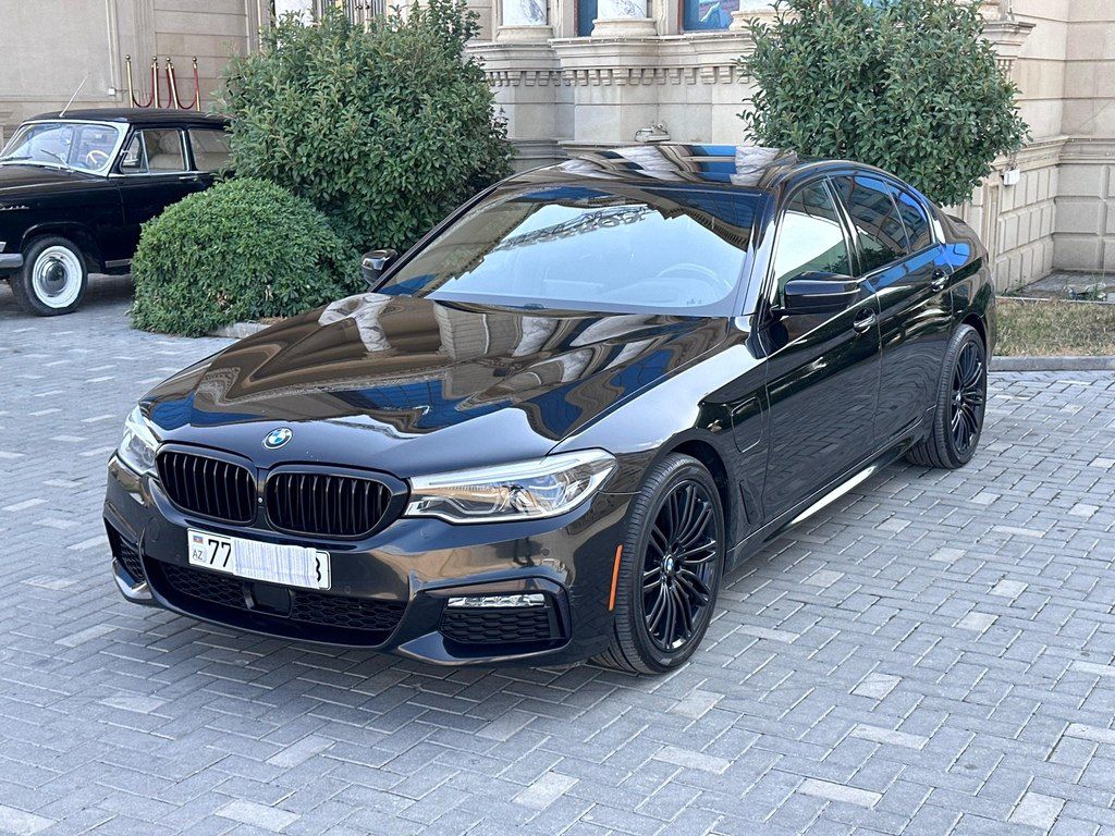 BMW 530e, 2.0 L, 12 kWh, 2017 il, 176 000 km — Avtomobillər, Bakı (4)