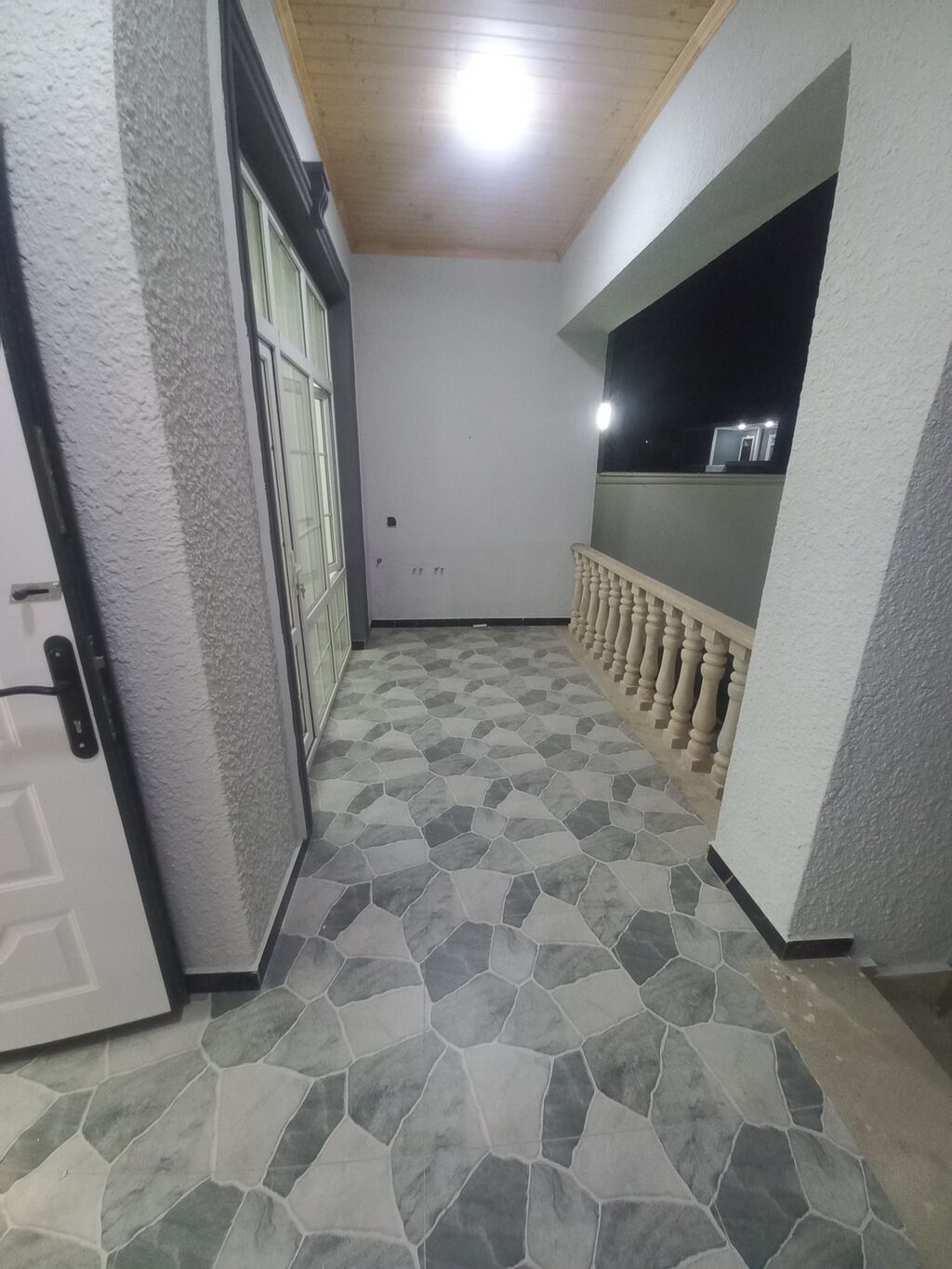 4 otaqlı, 110 kv. m, Yeni təmirli — Ev, villa, Bakı (2)