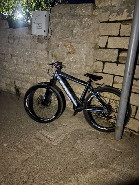 195 azn problem yoxdur mor vinis xamilyon rul grips krlo arxa mtb yer — Bakı