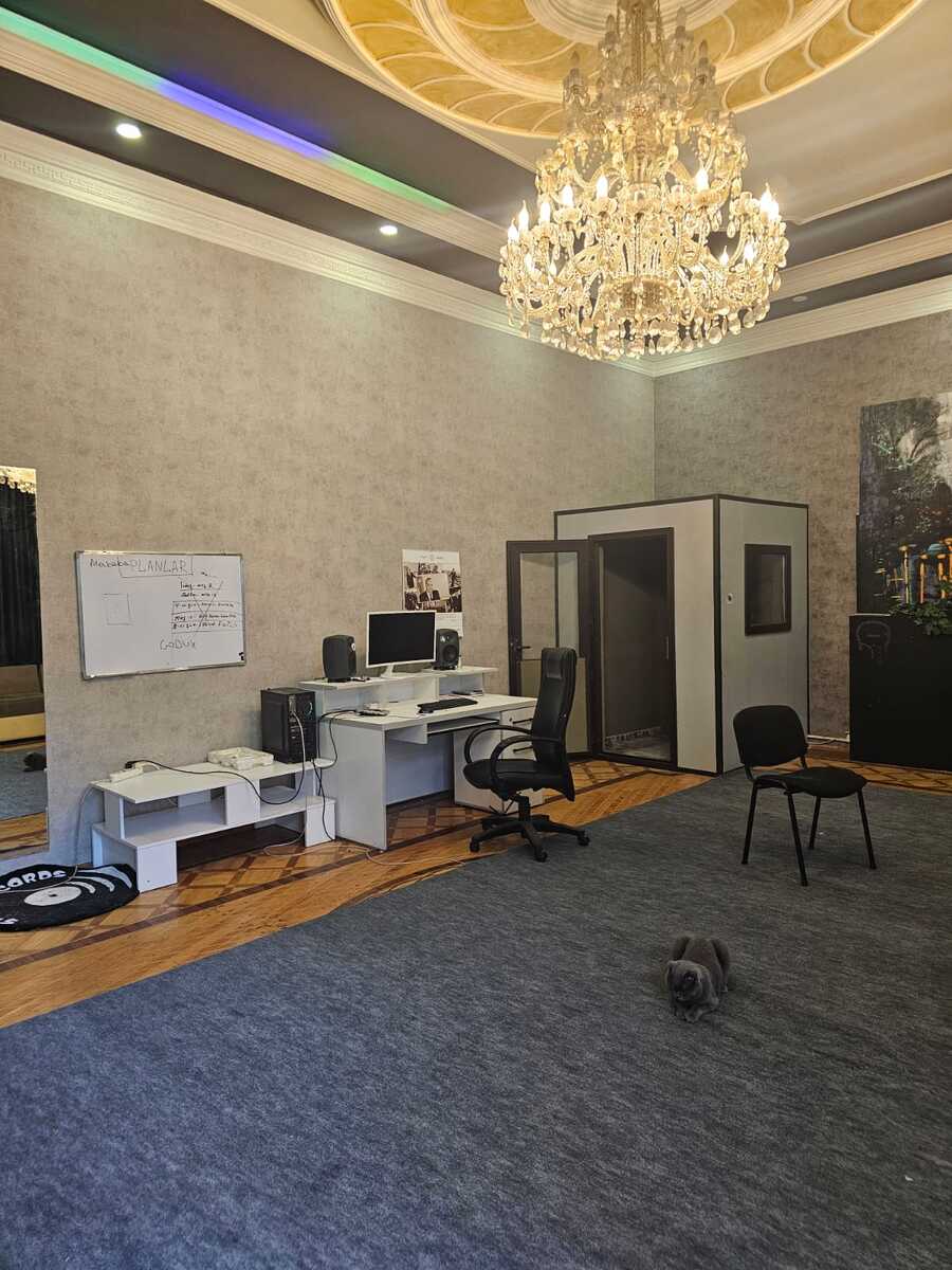 Satılır 6 otaqlı köhnə tikili 240 m² — Mənzil, Bakı (7)