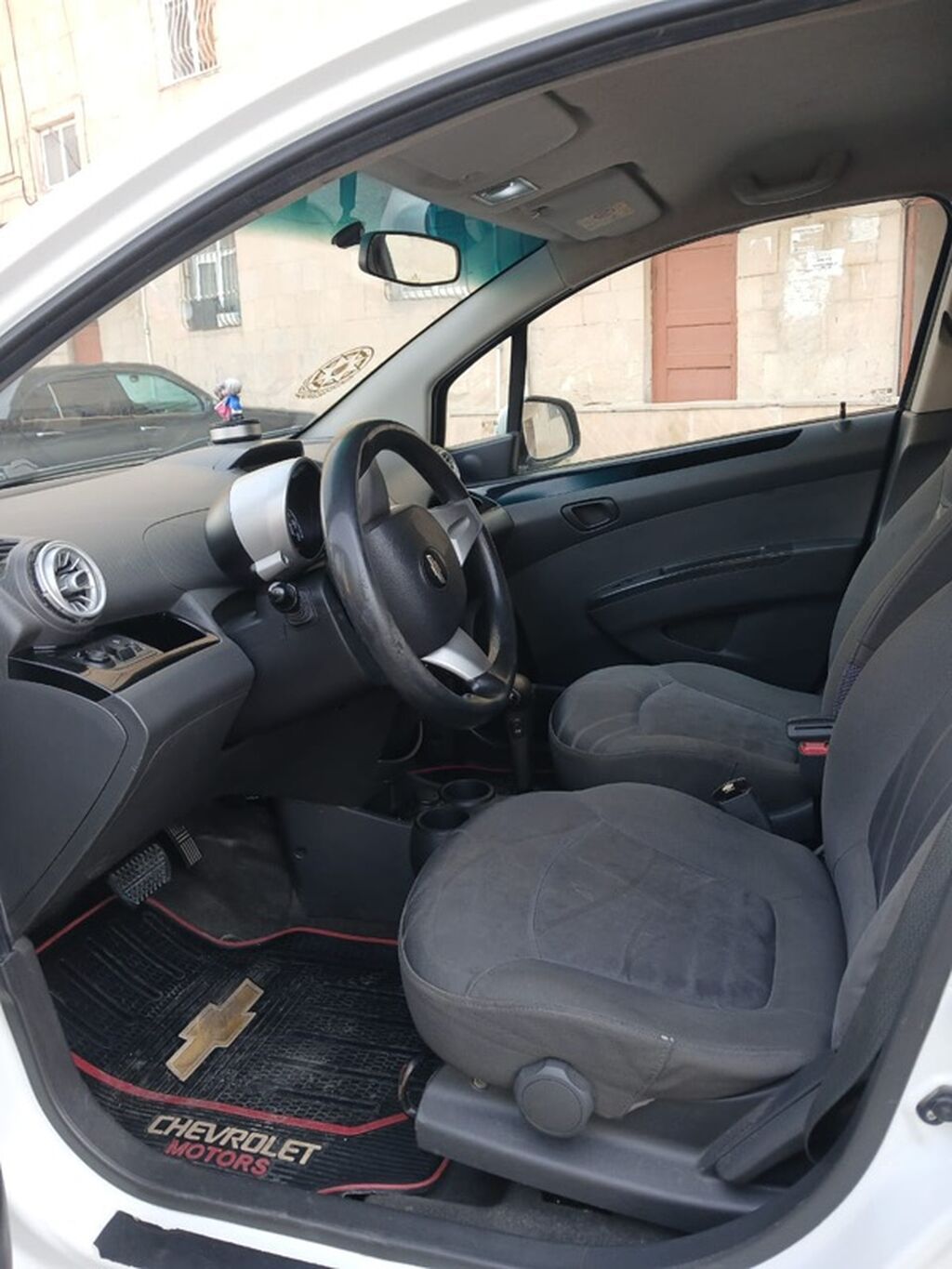 Chevrolet Spark, ağ rəng, 5 qapılı hetçbek İli 20141 mator ideL — Avtomobillər, Xırdalan (7)