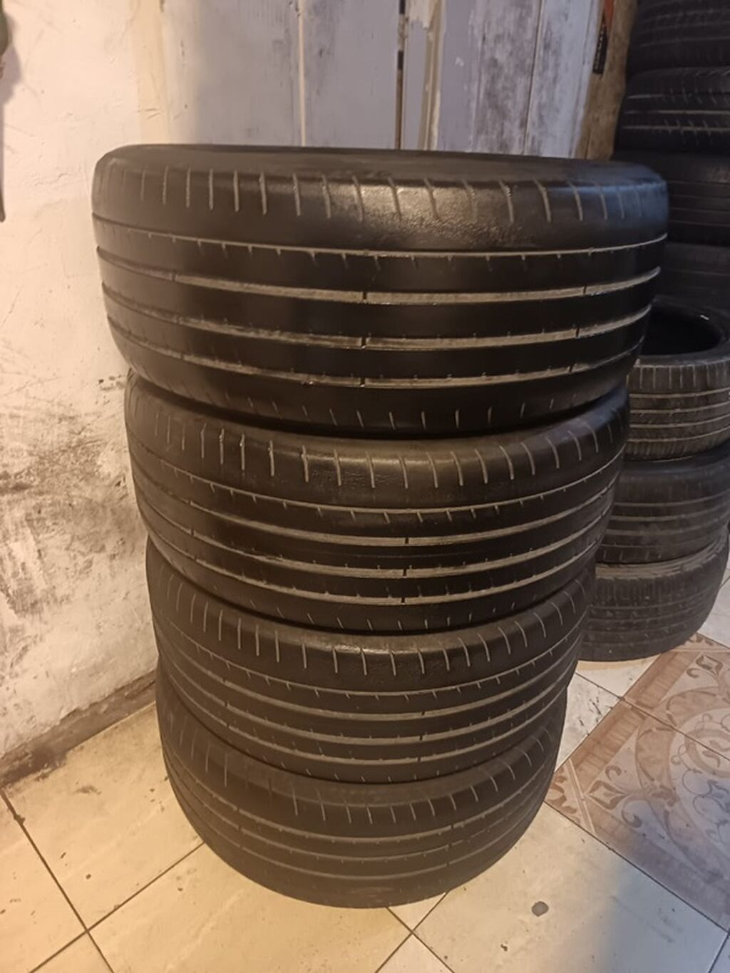 Goodyear avtomobil təkərləri – 4 ədəd dəst - Ölçü: 255/45 R20 - Yük — Şinlər, Bakı (3)