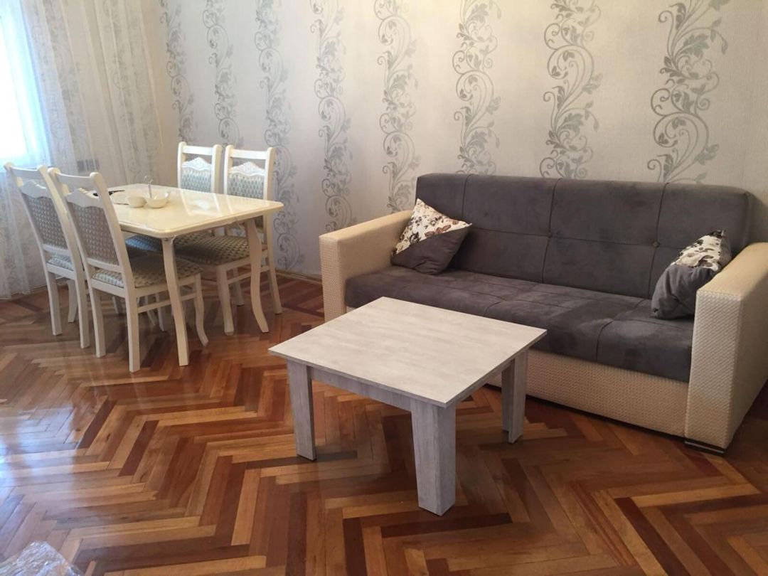 Satılır 2 otaqlı köhnə tikili 60 m² — Mənzil, Bakı (4)